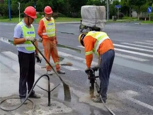 绥棱地基下沉注浆